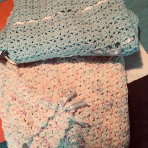 Two small/ Medium size Baby Blankets - Picture 1 of 4